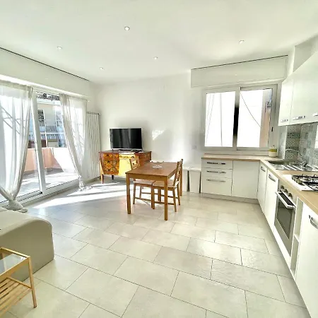 Martiri - * 圣雷默